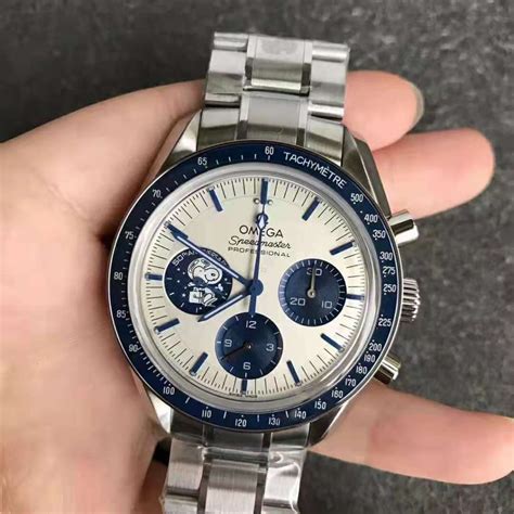 fake omega silver snoopy speedmaster